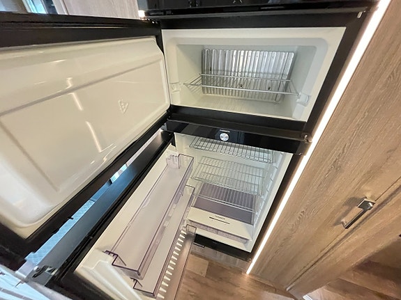 Kabe TMI 760 LXL / ALDE / Hydraul ben/Automat180hk / Solcell / AC-Bodel/ 21 of 27