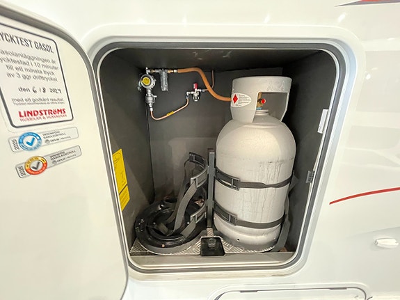 Kabe TMI 760 LXL / ALDE / Hydraul ben/Automat180hk / Solcell / AC-Bodel/ 7 of 27