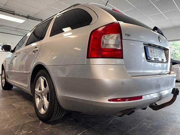 Skoda Octavia 6 of 14