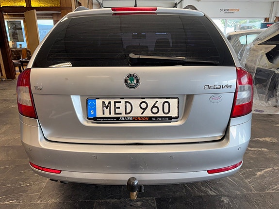 Skoda Octavia 5 of 14