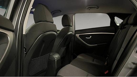 Hyundai i30 8 of 8