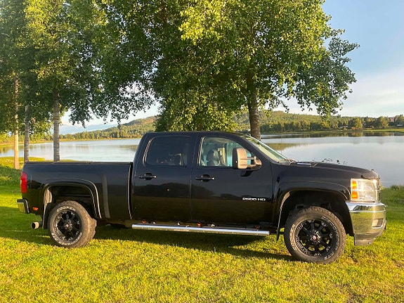 Chevrolet Silverado 2500 6 of 13
