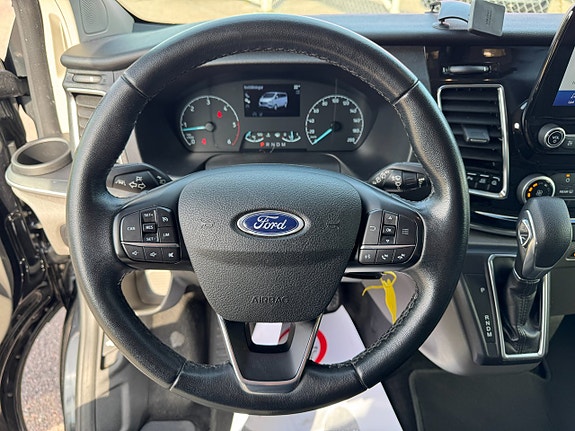 Ford Custom Tourneo 8 of 14