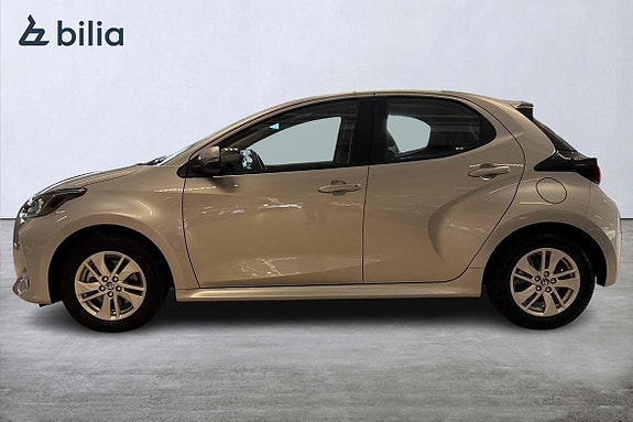 Toyota Yaris 3 of 21