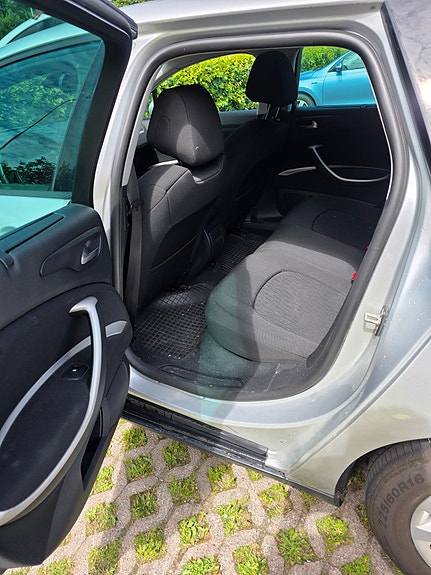 Citroen C5 3 of 6