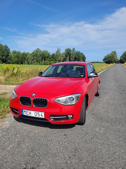 BMW 118d 2 of 20