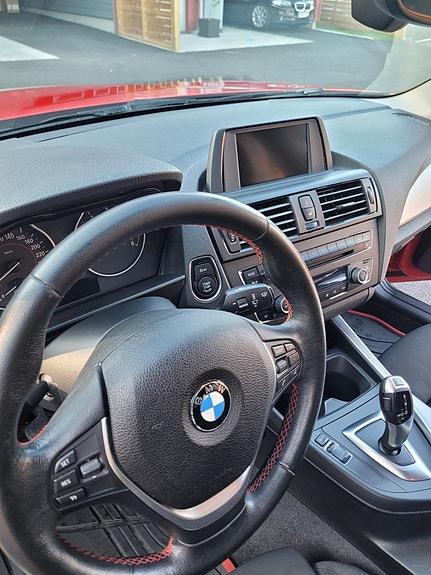 BMW 118d 13 of 20