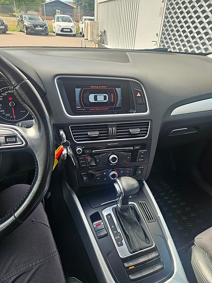 Audi Q5 16 of 24