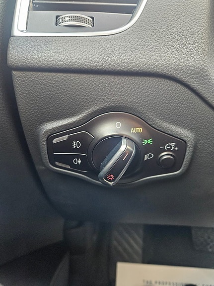 Audi Q5 10 of 24