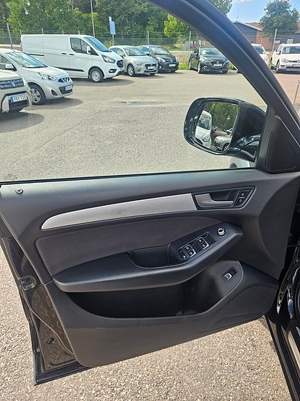 Audi Q5 7 of 24