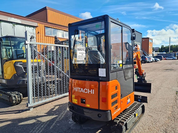 NY MINIGRÄVARE HITACHI ZX19-6 inkl. Steelwrist Rotortilt 2 of 7