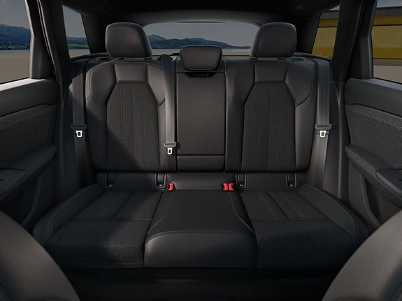 Audi Q6 e-tron 11 of 11