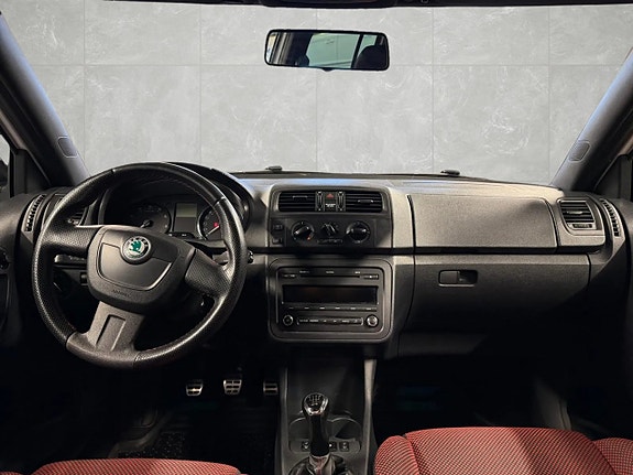 Skoda Fabia 7 of 15