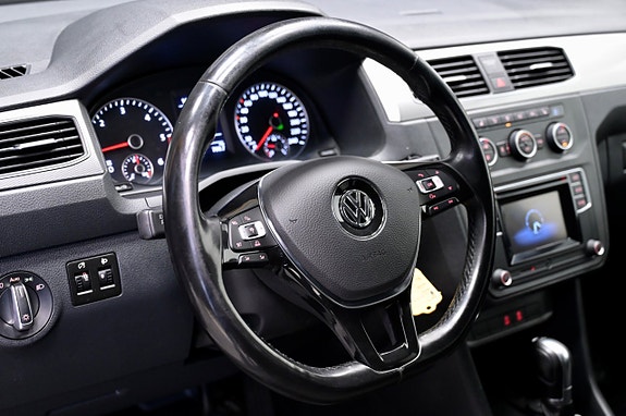 Volkswagen Caddy Maxi 16 of 22