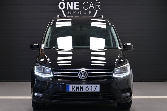 Volkswagen Caddy Maxi 2 of 22