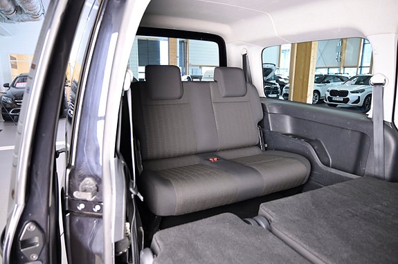 Volkswagen Caddy Maxi 9 of 22