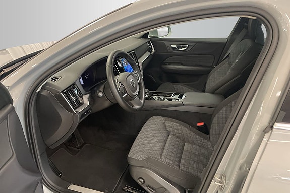 Volvo V60 15 of 16