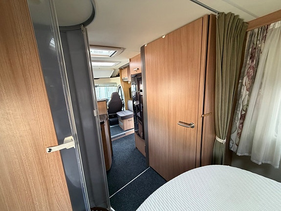 Knaus R16 TI 700 Queensbed 2900mil Scandinavian Selection Alde 15 of 30