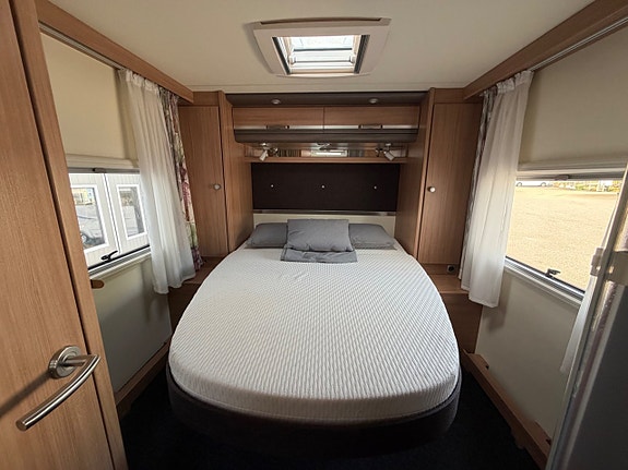 Knaus R16 TI 700 Queensbed 2900mil Scandinavian Selection Alde 14 of 30