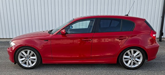 BMW 116i 8 of 19