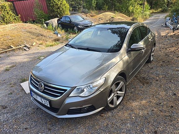 Volkswagen Passat CC 4 of 7