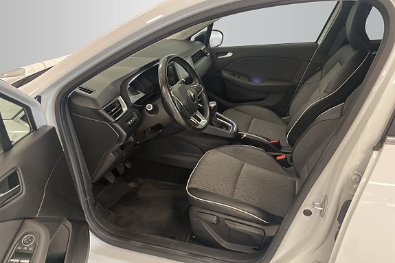 Renault Clio 10 of 15