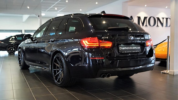 BMW 530d 2 of 18