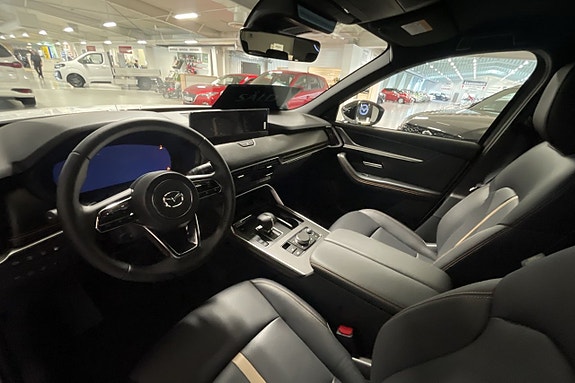 Mazda CX-60 8 of 11