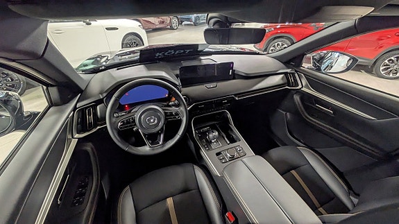 Mazda CX-80 7 of 10