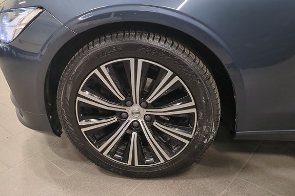 Volvo S90 10 of 10