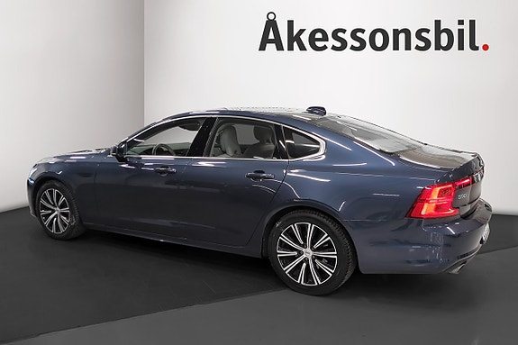 Volvo S90 3 of 10