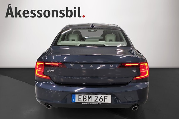 Volvo S90 4 of 10