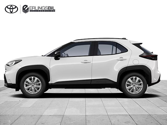 Toyota Yaris Cross 3 of 4