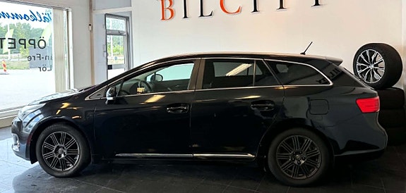 Toyota Avensis 5 of 19