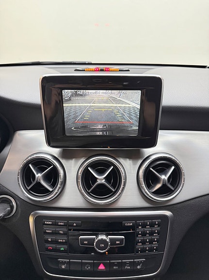 Mercedes-Benz CLA220 10 of 10