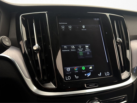 Volvo V60 Cross Country 22 of 30