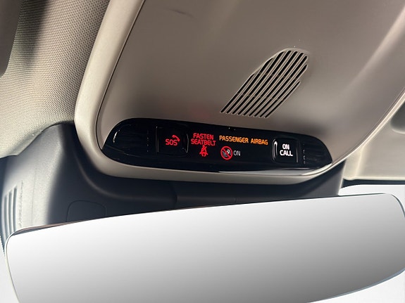 Volvo V60 Cross Country 16 of 30