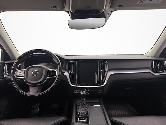 Volvo V60 Cross Country 11 of 30