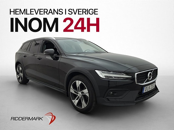 Volvo V60 Cross Country 3 of 30