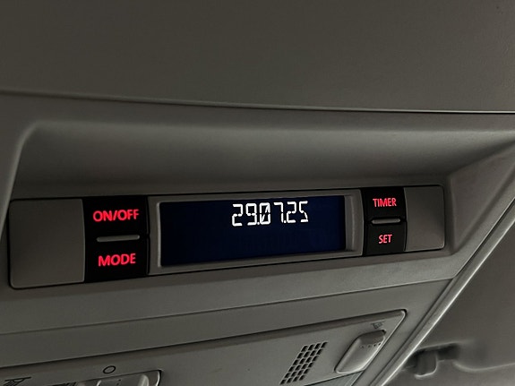 Volkswagen Transporter 26 of 30