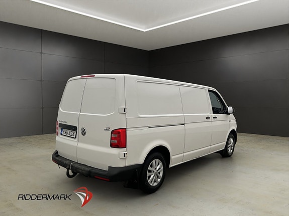 Volkswagen Transporter 9 of 30