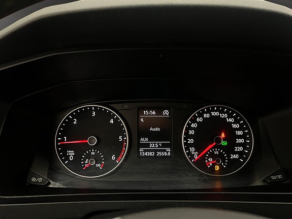 Volkswagen Transporter 19 of 30