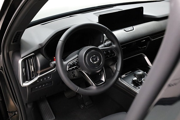 Mazda CX-60 14 of 30