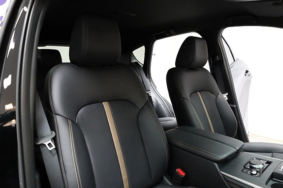 Mazda CX-60 25 of 30