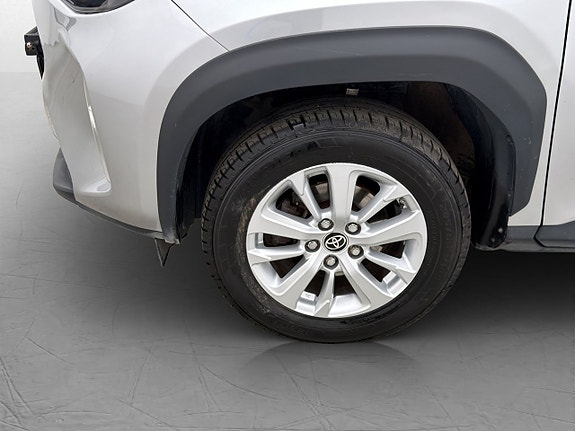 Toyota Yaris Cross 24 of 27
