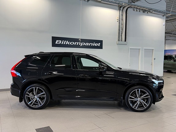 Volvo XC60 2 of 10