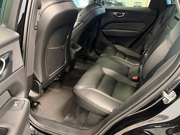 Volvo XC60 9 of 10