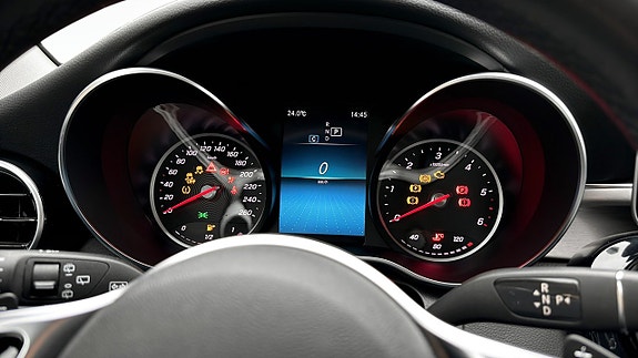 Mercedes-Benz C200 d 9 of 16