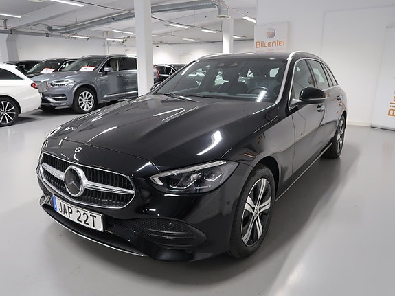 Mercedes-Benz C300 9 of 30