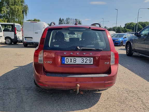 Volvo V50 3 of 21